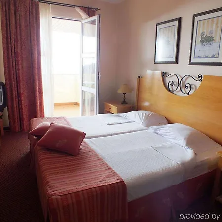 Pico Da Urze - Paul Da Serra Hotel 4*