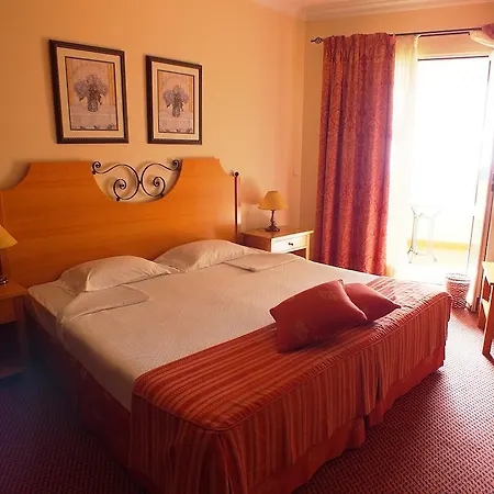 Hotel Pico Da Urze - Paul Da Serra Calheta (Madeira)