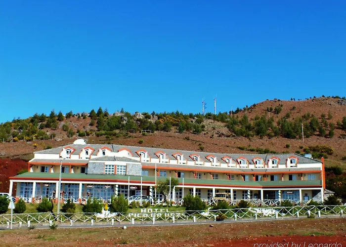 Hotel Pico Da Urze - Paul Da Serra