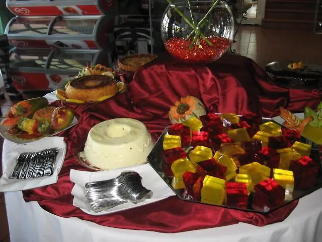 Hotel Pico Da Urze - Paul Da Serra